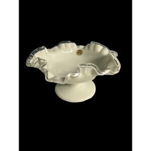 Vintage Fenton Art Glass White Silver‎ Crest Low Footed Compote 4” x 7”